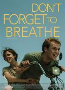 杨幂易烊千玺刘冲合照