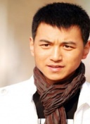 他把手探到我的衣服里作文截图